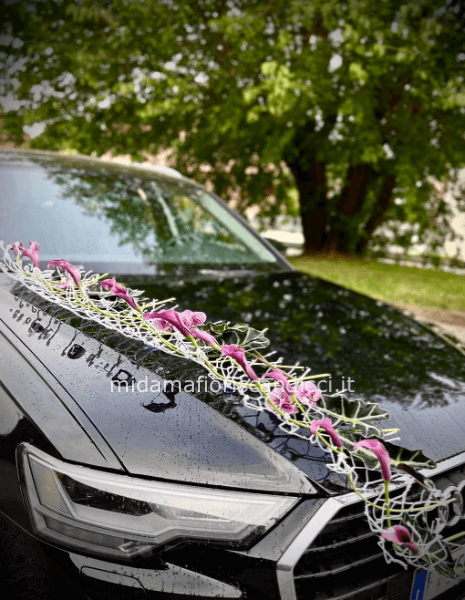 Allestimento vettura sposi